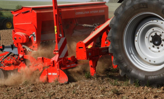 DC 301 Cultisoil subsoiler i kombination med rotorsåsæt